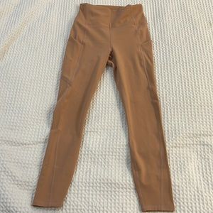 Peach Fabletics Leggings